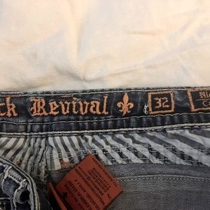 Rock Revival crop jeans